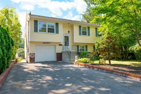 130 Mulberry St, Stamford, CT 06907