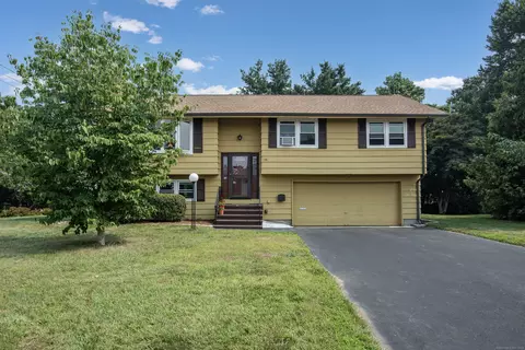126 Belridge Rd, New Britain, CT 06053
