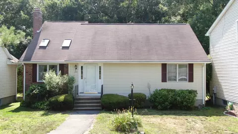 193 Oldefield Farms #193, Enfield, CT 06082