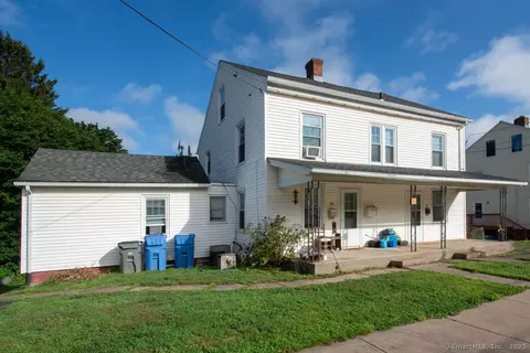 74 North St, Manchester, CT 06042