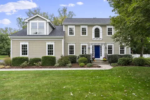 332 Great Pond Rd, Glastonbury, CT 06073