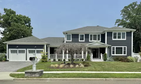 24 Founders Way, Milford, CT 06460