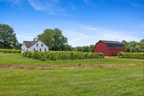 139 W Town St, Lebanon, CT 06249