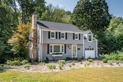 122 Whapley Rd, Glastonbury, CT 06033