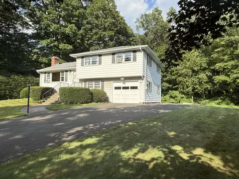 43 Union City Rd, Naugatuck, CT 06770