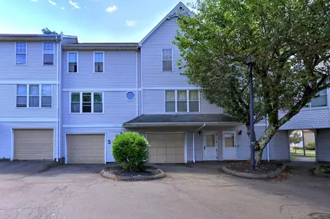5 Ellis St #11, New Haven, CT 06513