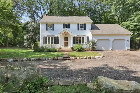 325 Scott Swamp Rd # A, Farmington, CT 06032