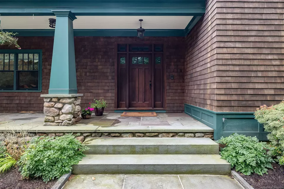 Exterior - 75 Half Mile Rd, Guilford, CT 06437 photo 3 of 10
