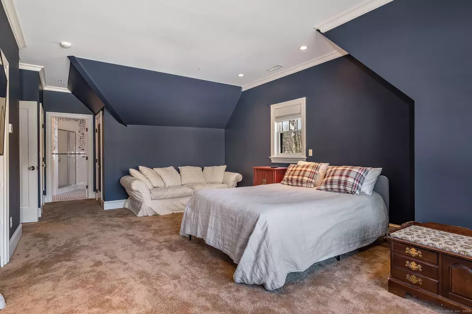 Bedroom - 75 Half Mile Rd, Guilford, CT 06437 photo 3 of 3