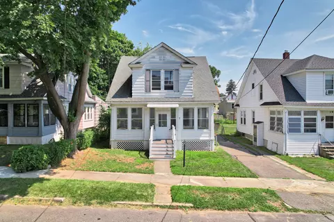 7 Alma St, Waterbury, CT 06705