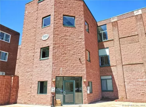 390 Charles St #219, Bridgeport, CT 06606