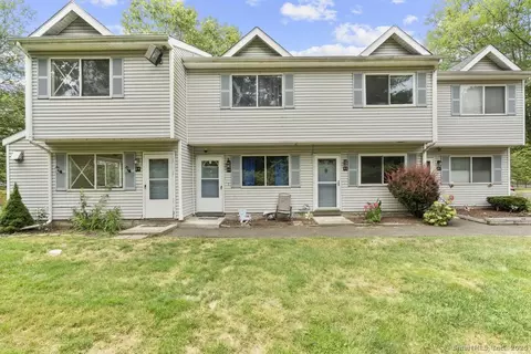 76 Greta St #E2, West Haven, CT 06516