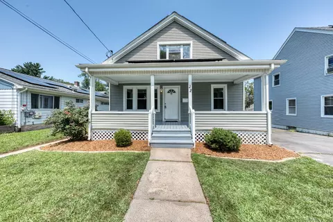 22 Tulip St, New Britain, CT 06053