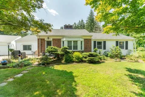 334 Scotland Rd, Norwich, CT 06360