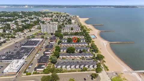 42 West Walk #42, West Haven, CT 06516