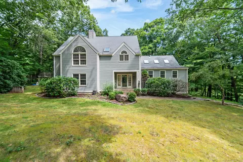 217 Homestead Rd, Southbury, CT 06488