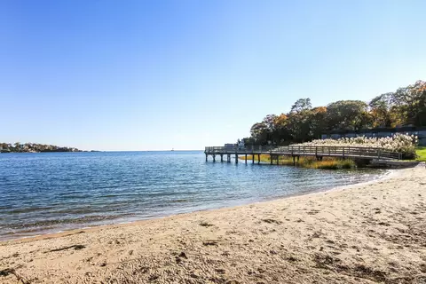 11 Harbour Vlg #B, Branford, CT 06405