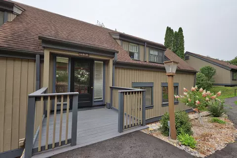 241 Heritage Vlg #E, Southbury, CT 06488