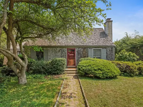 7 Buena Vista Dr, Westport, CT 06880