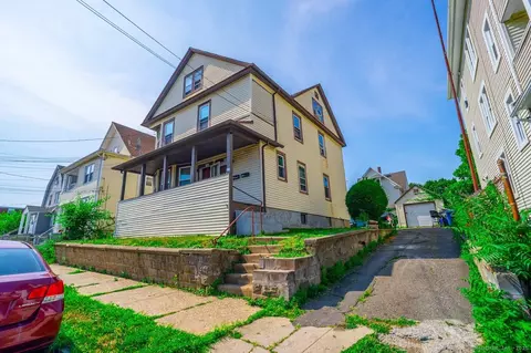 102 Hansen Ave, Bridgeport, CT 06605