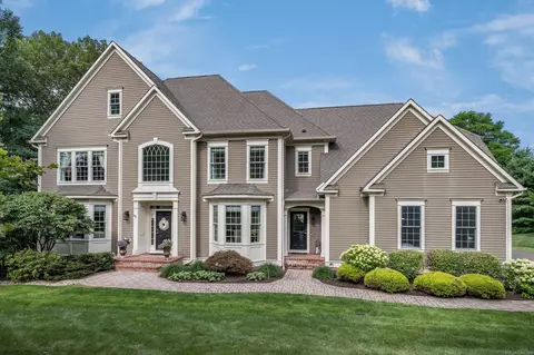 17 Tyler Ct, Avon, CT 06001