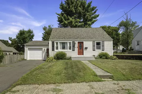 28 Rowe Pl, Bristol, CT 06010
