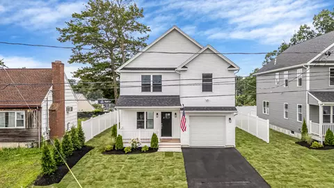 77 Oliver St, Bridgeport, CT 06606