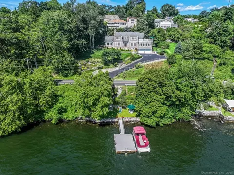 595 Candlewood Lake Rd, Brookfield, CT 06804
