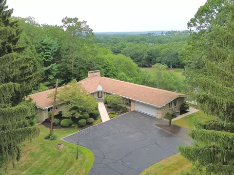 580 Shuttle Meadow Ave, New Britain, CT 06052