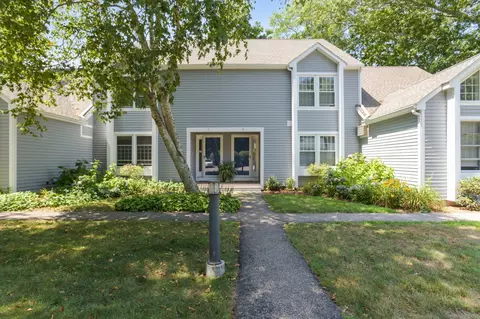 6 Whitehall Pond #6, Mystic, CT 06355