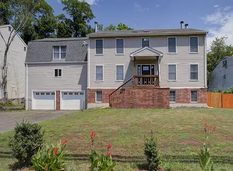 1681 Litchfield Tpke, Woodbridge, CT 06525