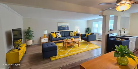 70 Farmington Ave #4B, New London, CT 06320