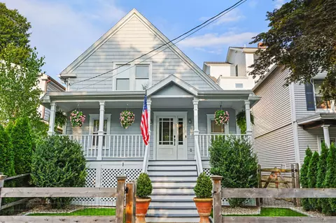 9 Cottage Pl, Greenwich, CT 06830