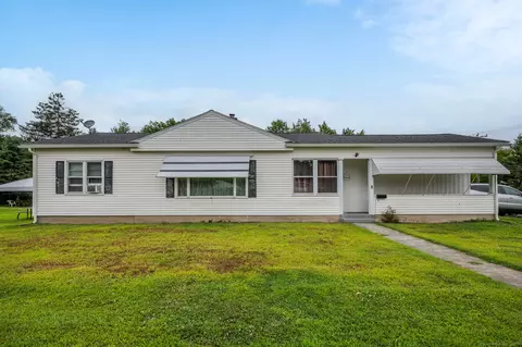 8 Case St, Bristol, CT 06010