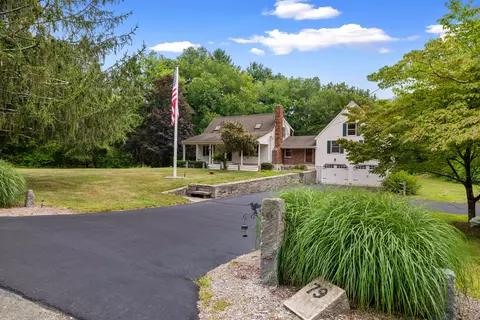 79 Pine Lake Rd, Westbrook, CT 06498