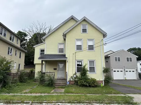 25 Clinton Ave, Middletown, CT 06457