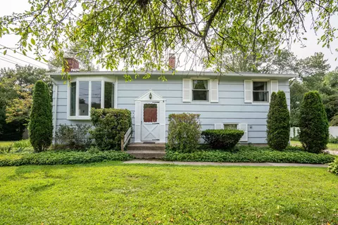 3 Kings Rd, Weatogue, CT 06089
