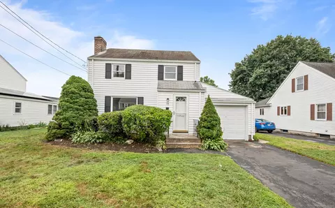 11 Parkview Rd, West Hartford, CT 06110