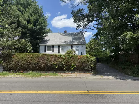 427 Sylvan Ave, Waterbury, CT 06706