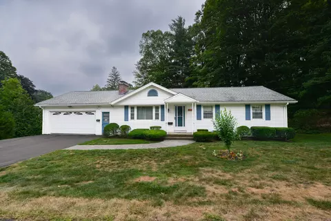104 Blakeslee St, Bristol, CT 06010