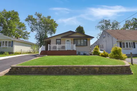 99 Kennedy Dr, New Britain, CT 06051