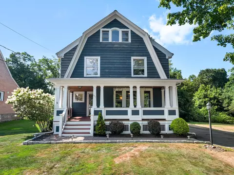 497 Maple Ave, Cheshire, CT 06410