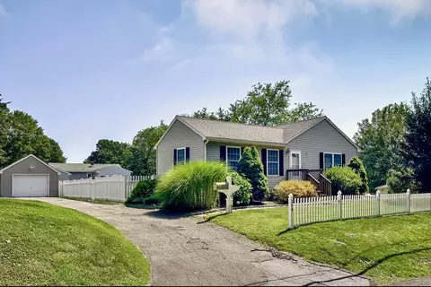 394 Colonial St, Watertown, CT 06779
