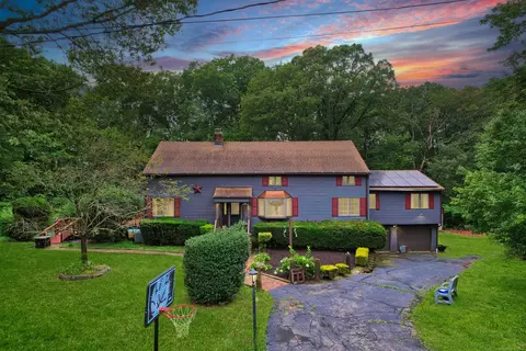 3 Rozum Cir, Prospect, CT 06712