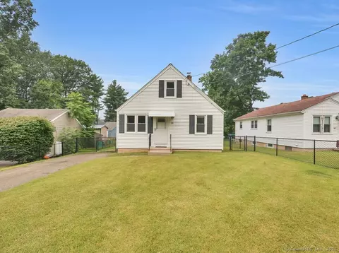 58 Melville Ave, Meriden, CT 06451