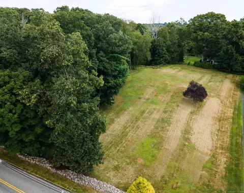 117 Case St, Norwich, CT 06360