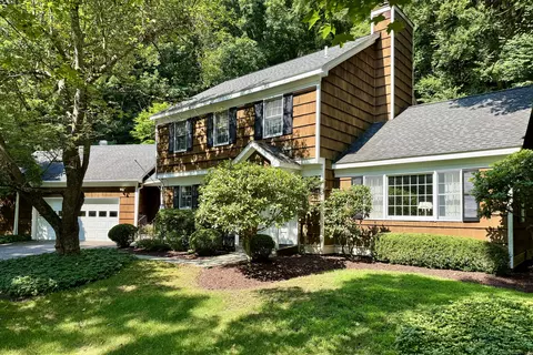 132 S Kent Rd, Kent, CT 06785