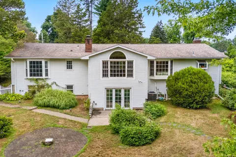 8 High Meadow Rd, North Haven, CT 06473