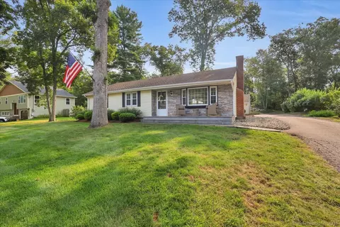 13 Caffyn Dr, Marlborough, CT 06447