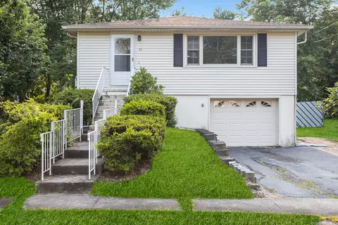 54 Sorrento Ave, East Haven, CT 06512